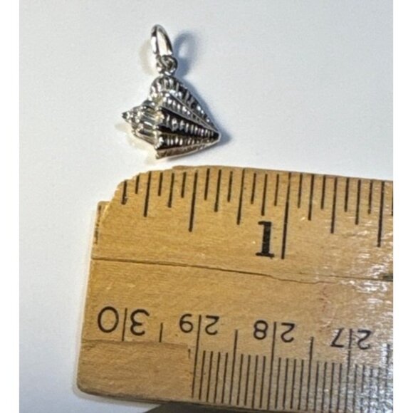 Sterling Silver Seashell Charm Pendant 3D Nautical Beach Conch Shell Beautiful - Picture 5 of 6